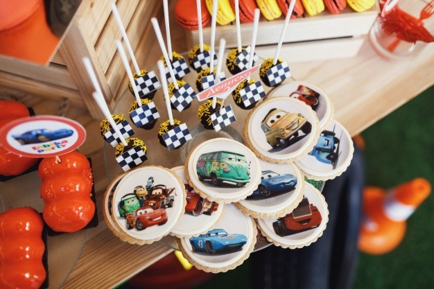 Cars movie-themed decorations