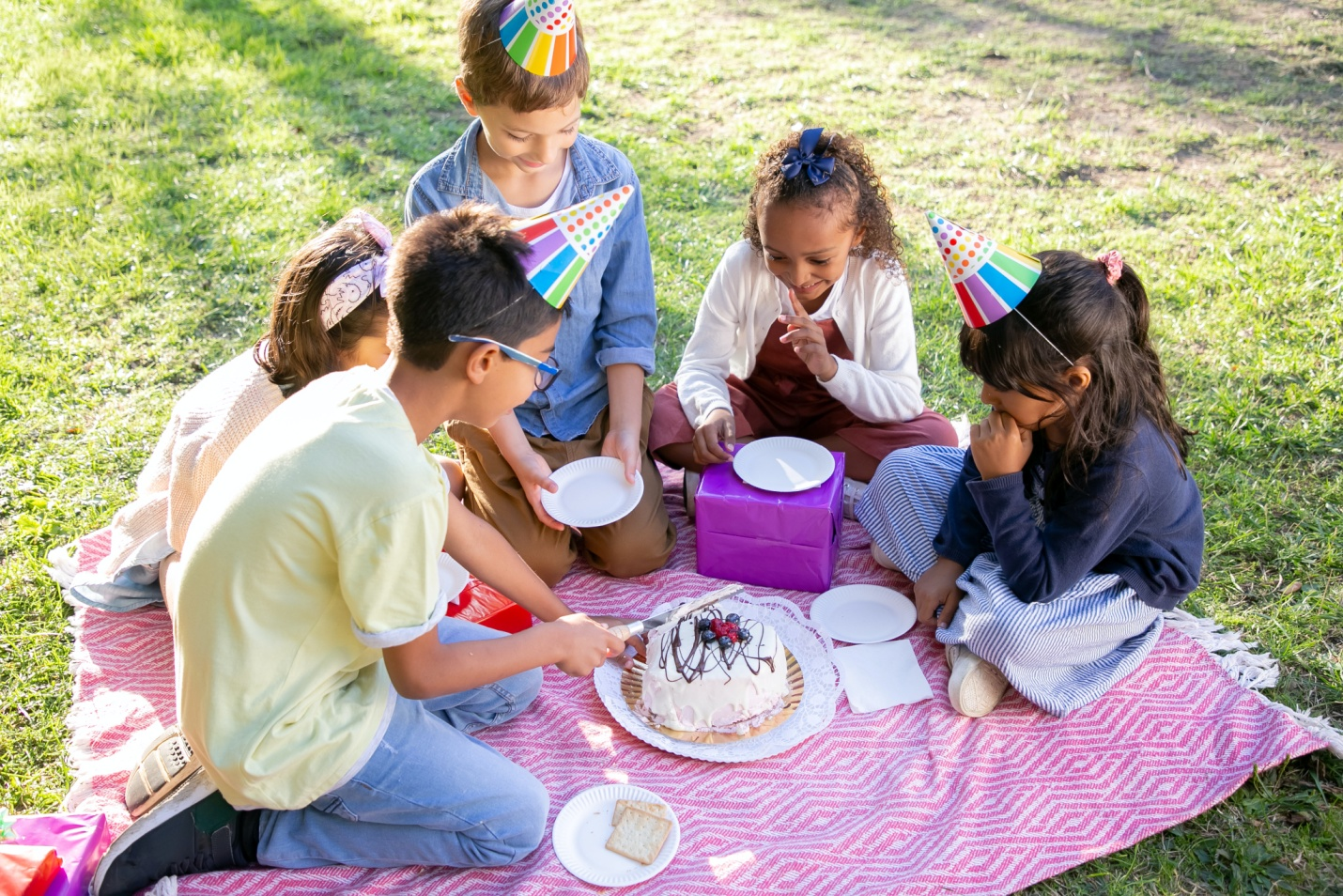 Kids celebrating a birthday