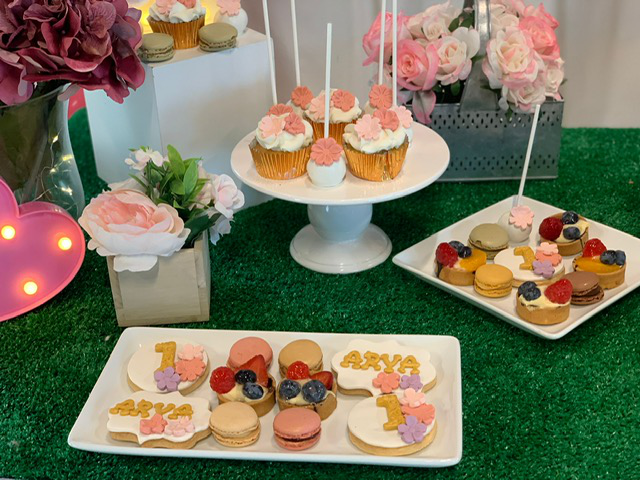 Cupcakes, macaroons, etc. for a birthday celebration at BirthdayLand